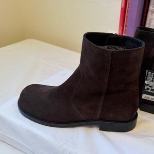 Massimo Dutti Brown Suede Boots